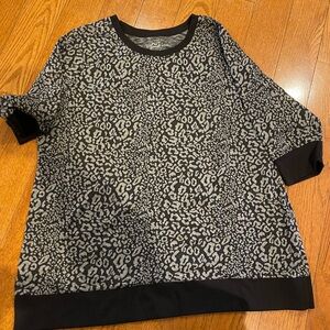 Style & Co. Black and Gray Patterned Top